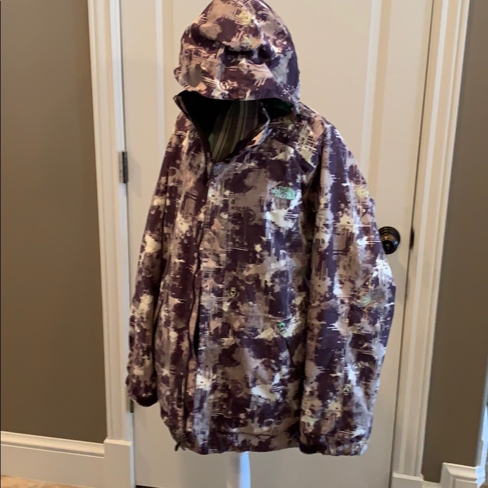 North Face Ski Jacket camouflaged XXL